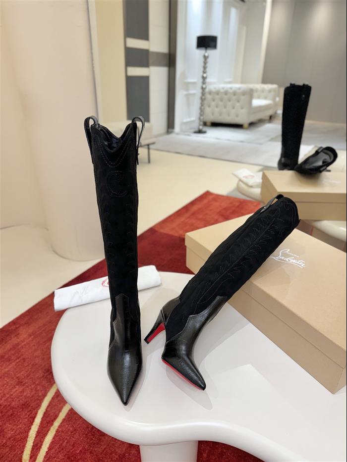 2025112817510686 720